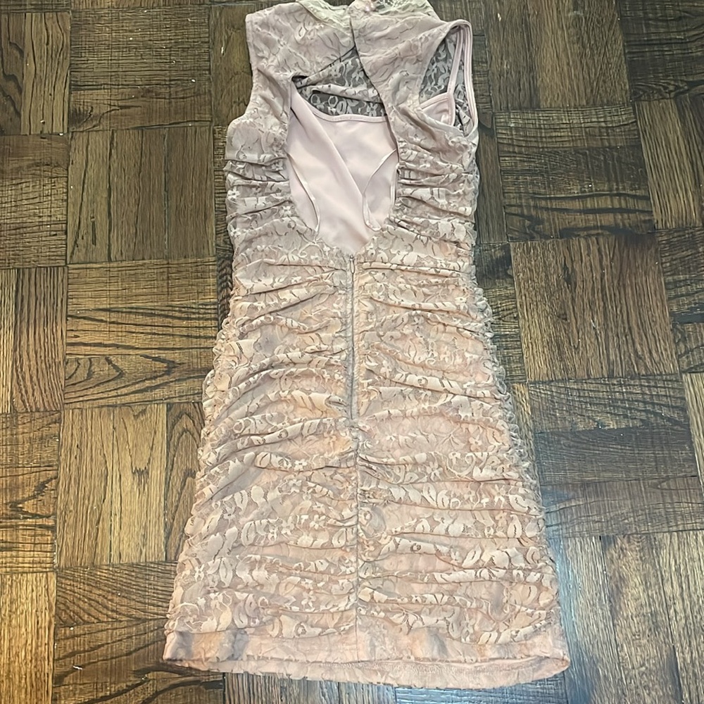 Pink cream lacy dress size M - Picture 3 of 4